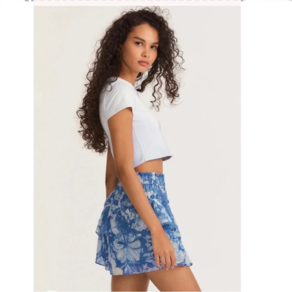 Loveshackfancy NWT tiered Abrielle Skirt in Salty Sea color - Picture 3 of 14